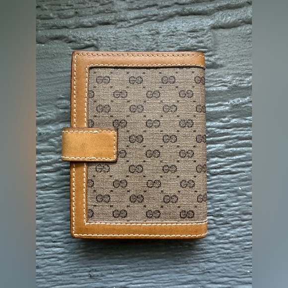 Authentic Gucci Vintage Agenda Notebook Monogram - Picture 2 of 5